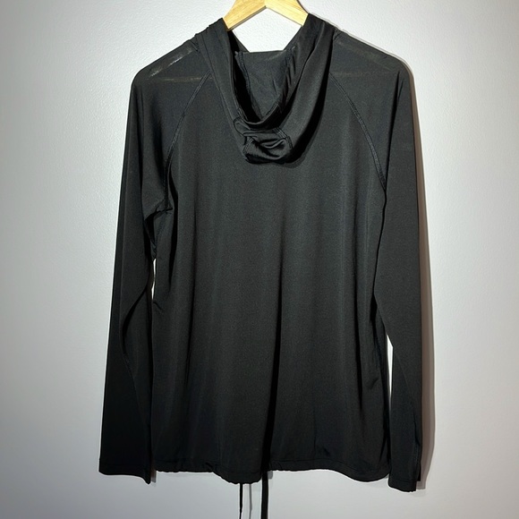 Under Armour HEATGEAR Velocity Twist Hoodie Black, Women’s, Size M, Long Sleeve - Picture 3 of 5